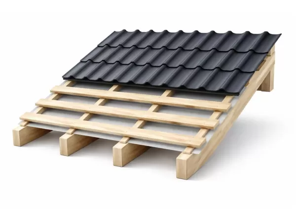 Монтаж двухскатной кровли, покрытие металлочерепица